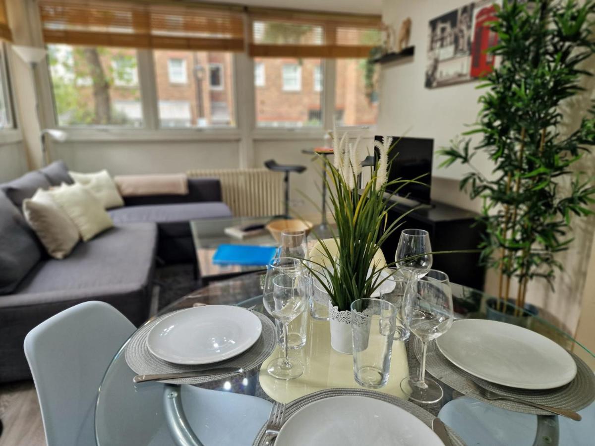 2 Bedrooms Flat In Great Location! London Luaran gambar