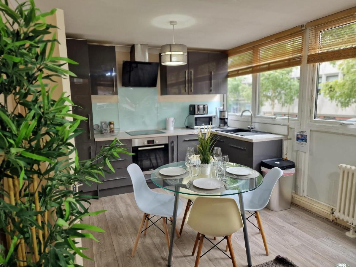 2 Bedrooms Flat In Great Location! London Luaran gambar